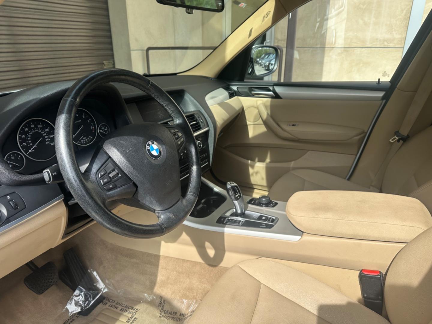 2013 WHITE /Tan BMW X3 xDrive28i (5UXWX9C54D0) with an 3.0L L6 DOHC 24V engine, 8-Speed Automatic transmission, located at 30 S. Berkeley Avenue, Pasadena, CA, 91107, (626) 248-7567, 34.145447, -118.109398 - Moon roof! Leather! Premium Package! - Photo#9